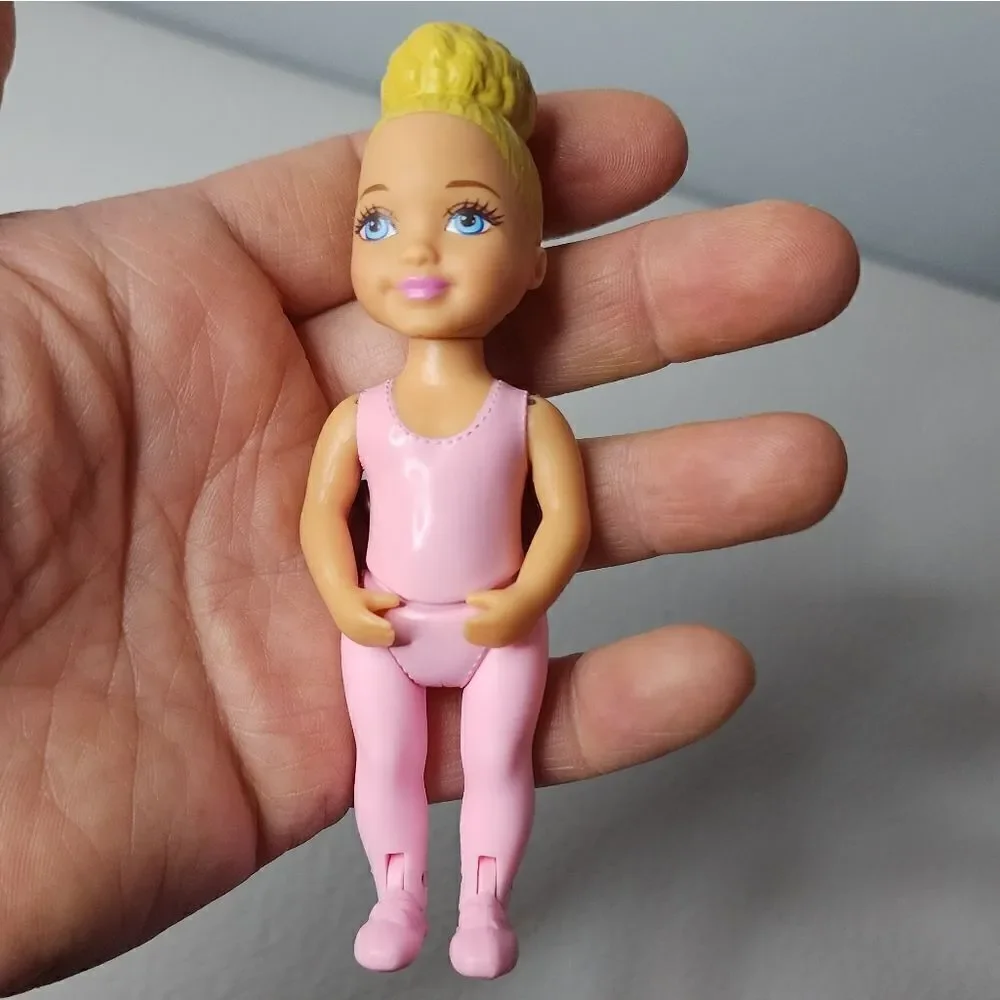 2016 Mattel Barbie's Sister Kelly I Can Be a Ballerina Articulated Barbie Doll